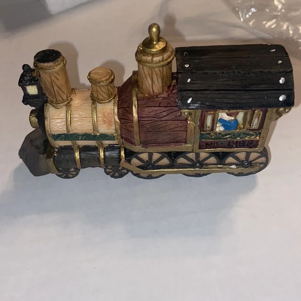 New in box, Vintage Home Towne Express 1998 Edition Engine by JC Penny